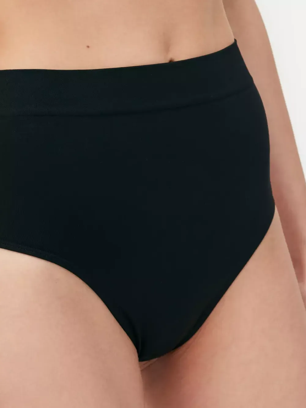 Primark Bielizna Modelująca<Bezszwowe modelujące stringi z wysokim stanem