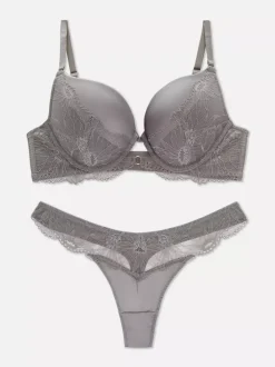Damskie Primark Komplety Bielizny Damskiej<Biustonosz maximise i figi z satyny z koronką
