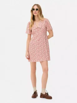 Primark Sukienki<Minisukienka popołudniowa z kołnierzykiem na guzik