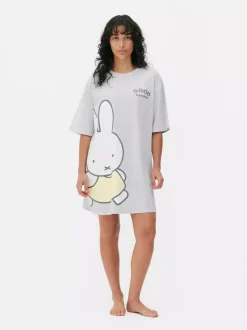 Primark Koszule Nocne<T-shirt do spania z motywem Miffy