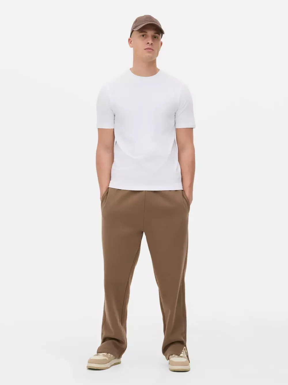 Primark Topy I T-Shirty<T-shirt o kroju slim