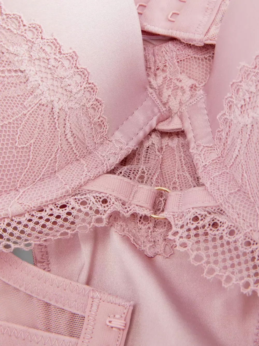 Damskie Primark Komplety Bielizny Damskiej<Biustonosz maximise i figi z satyny z koronką