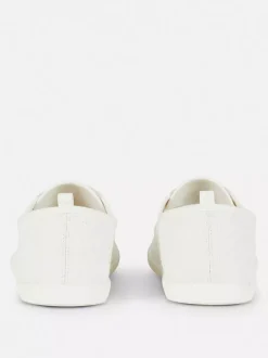 Primark Buty Sportowe|Odzież Domowa I Na Siłownię<Buty sportowe z haftem na płaskiej platformie
