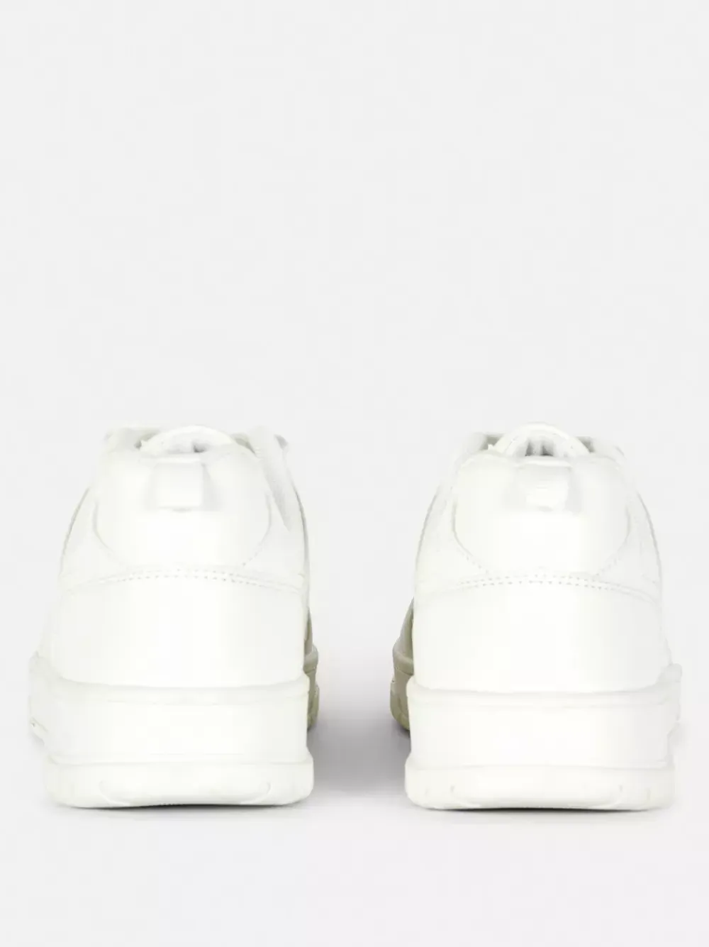 Primark Buty Sportowe|Odzież Domowa I Na Siłownię<Buty sportowe z niską cholewką i panelami