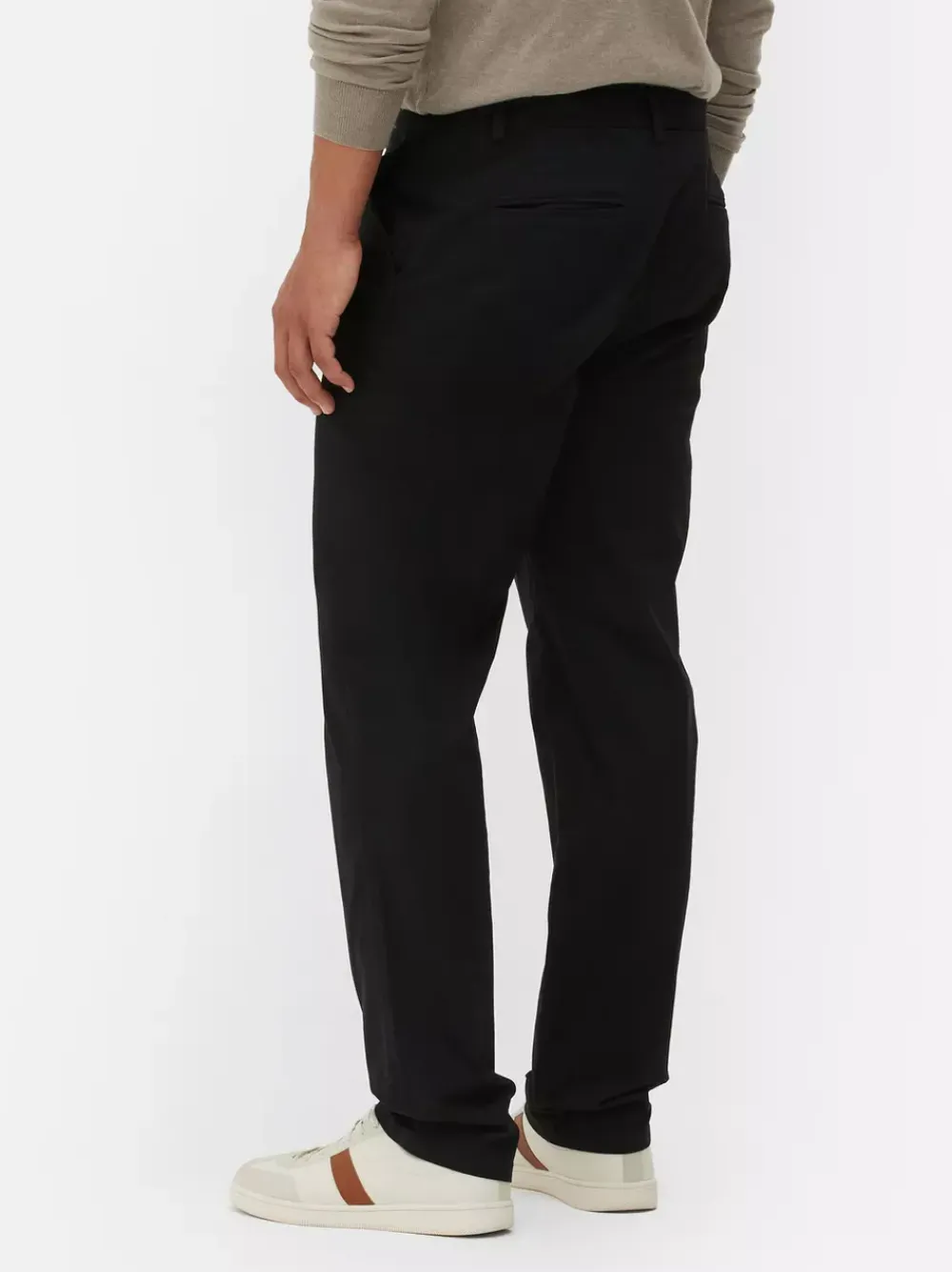 Primark Spodnie|Garnitury I Eleganckie Ubrania<Elastyczne chinosy z prostymi nogawkami