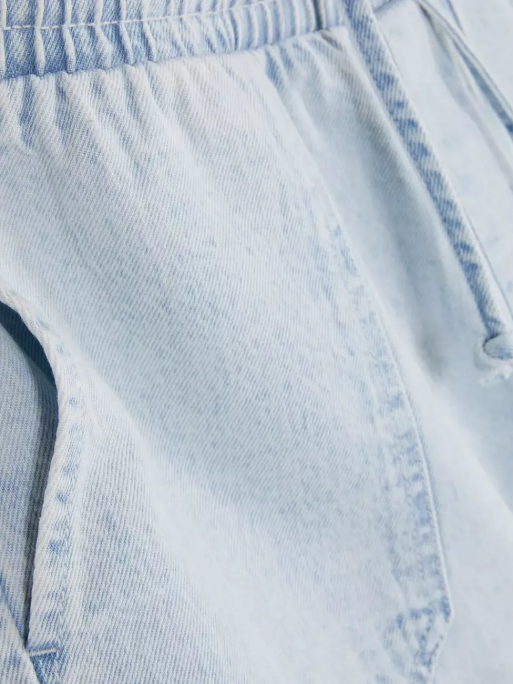 Primark Szorty<Elastyczne spodenki jeansowe