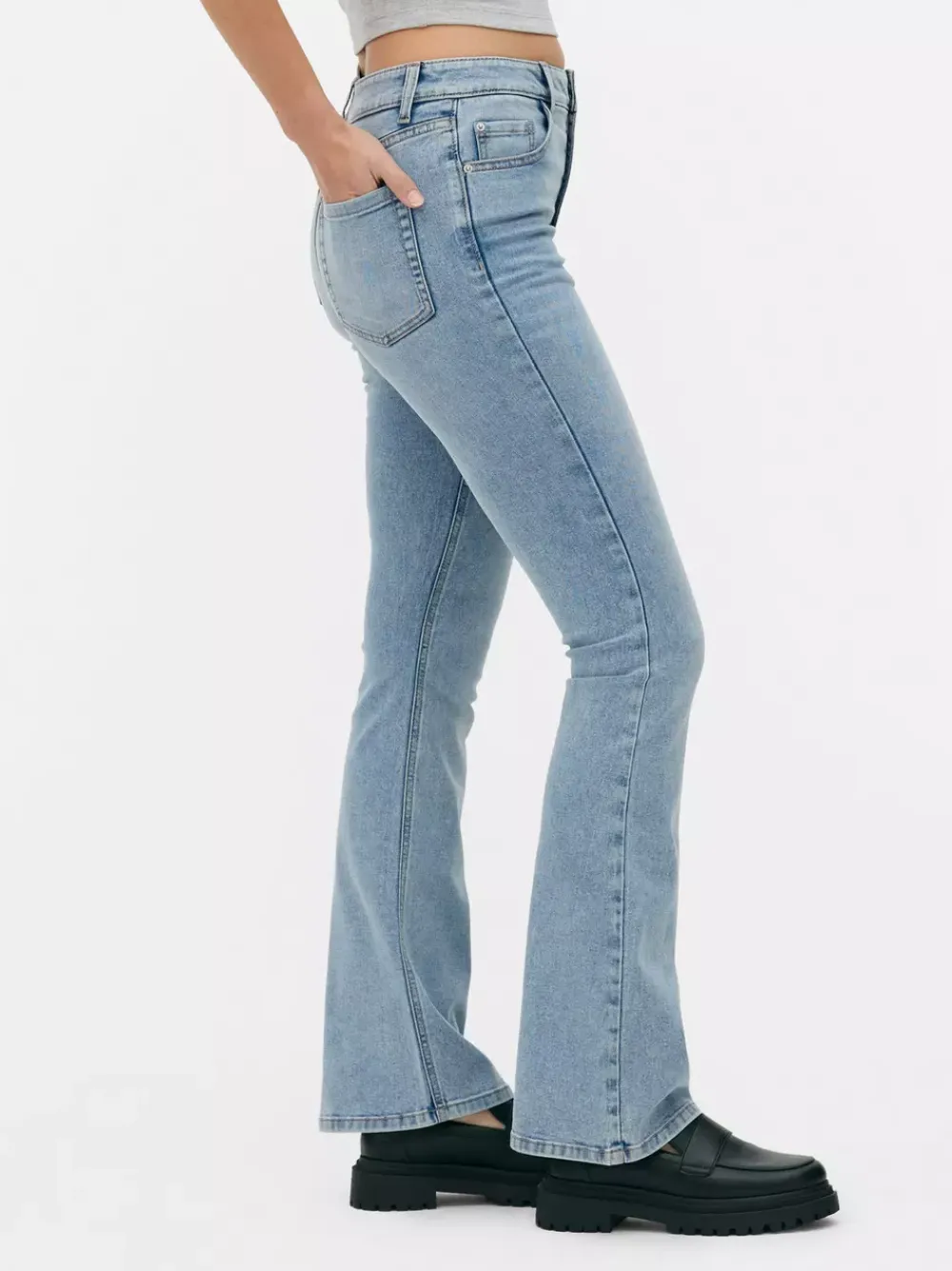 Primark Jeansy<Jeansy z rozszerzanymi nogawkami