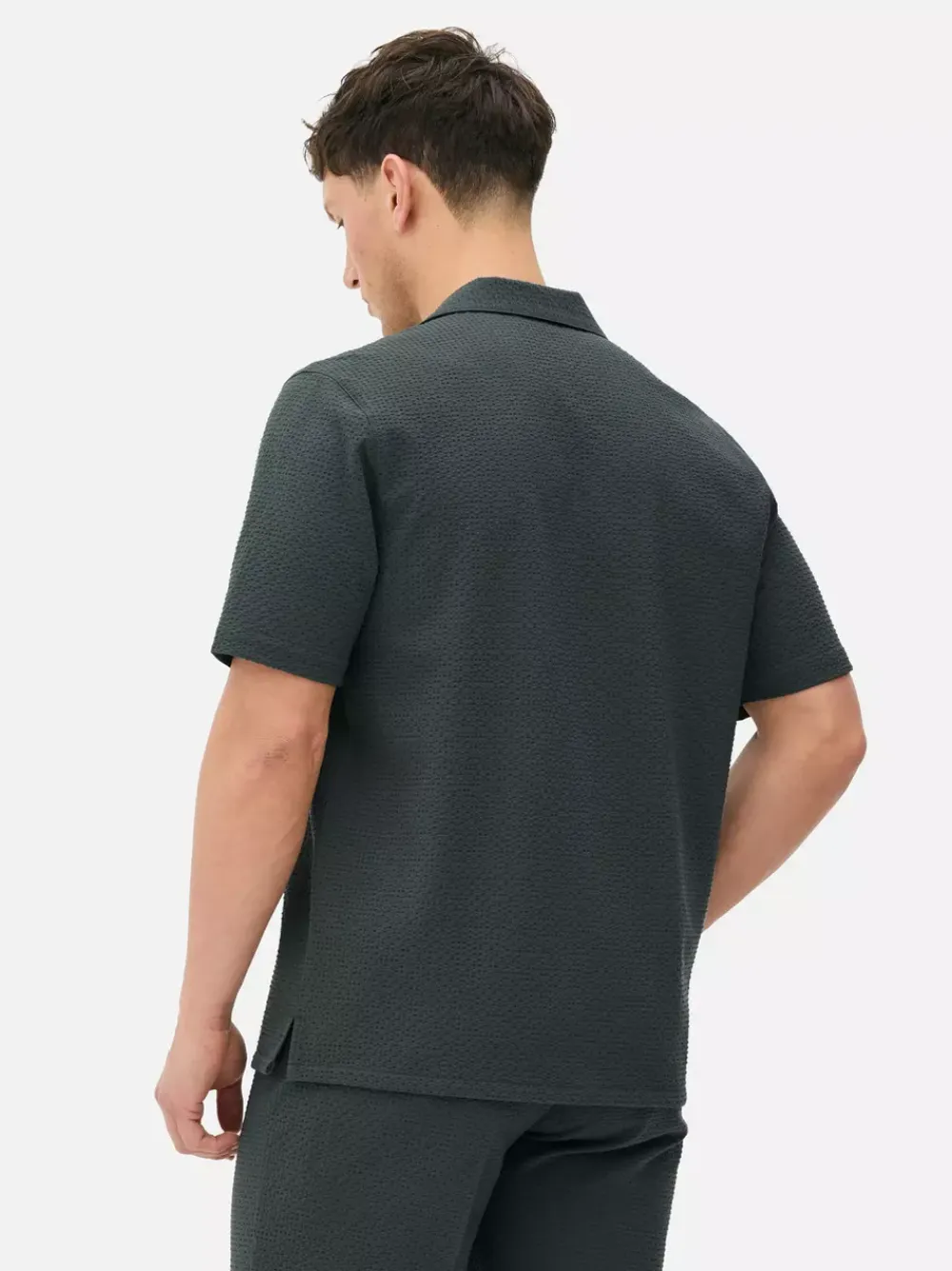 Primark Garnitury I Eleganckie Ubrania|Koszule<Koszula zapinana na guziki z tkaniny seersucker Kem