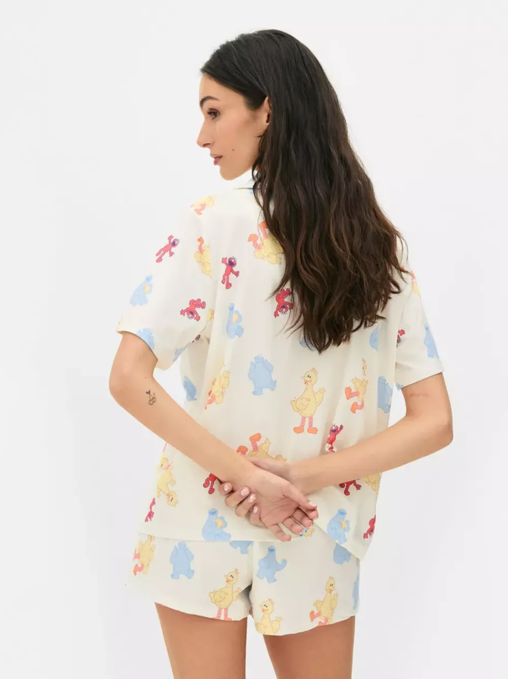 Primark Spodnie Od Piżamy<Krótka piżama z motywem Ulicy Sezamkowej