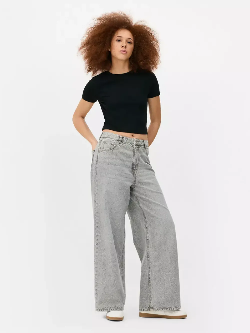 Primark Topy I T-Shirty<Krótki T-shirt Essential