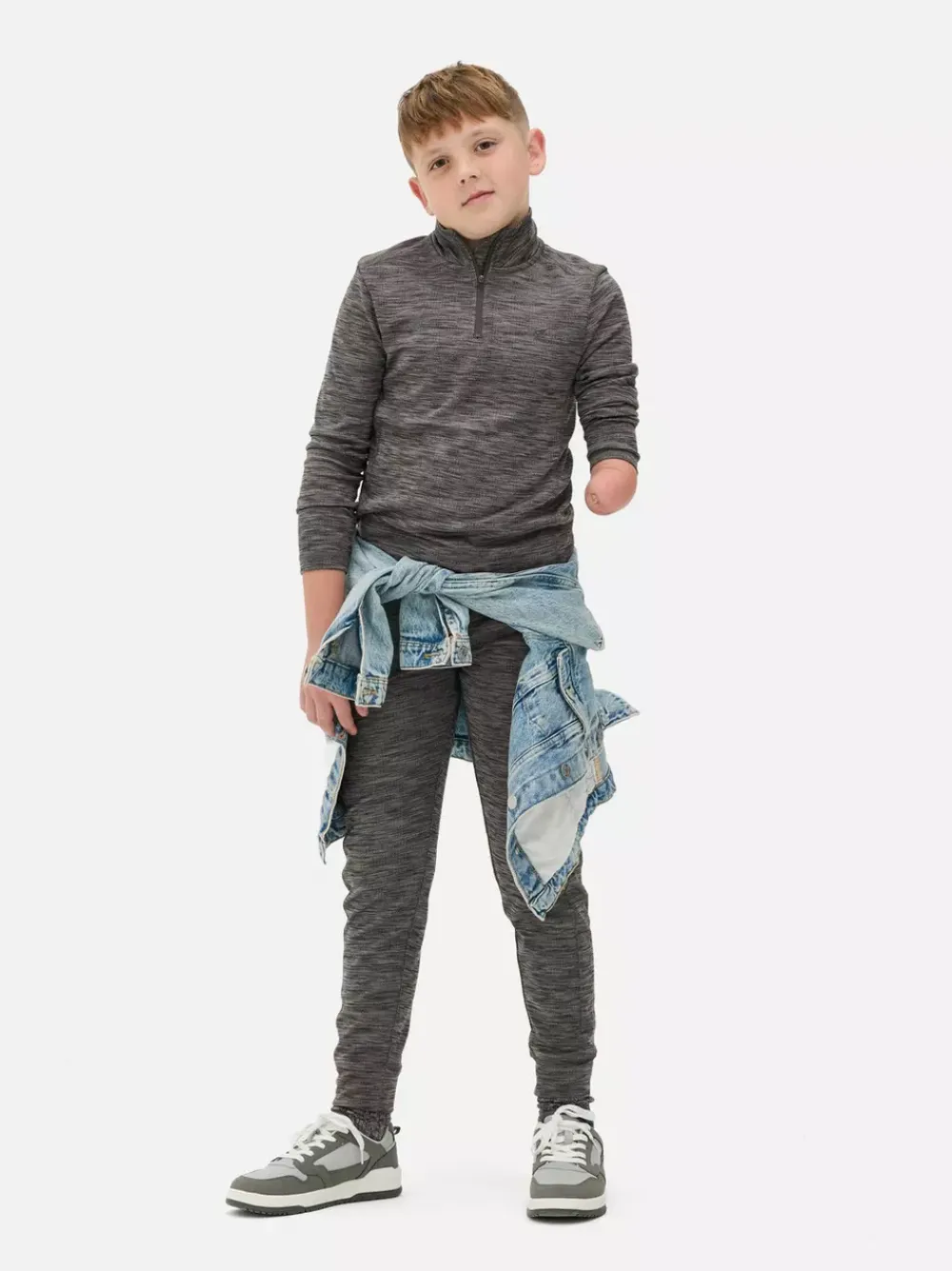 Dzieci Primark Bluzy<Kurtka dresowa zapinana na zamek 1/4