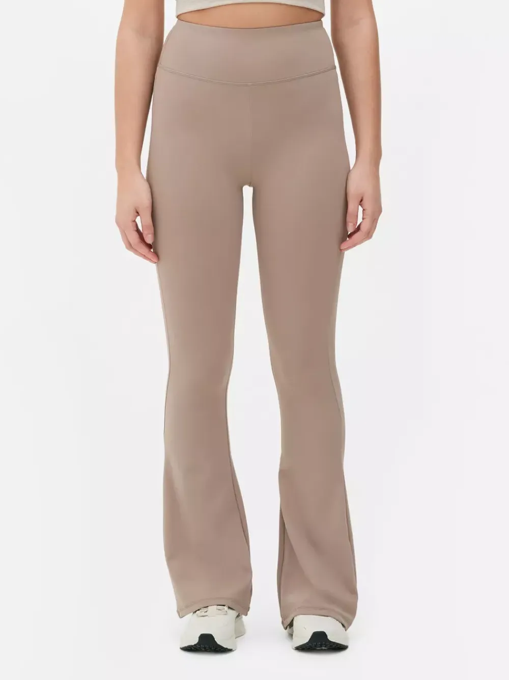 Primark Odzież Domowa I Na Siłownię|Spodnie I Legginsy<Miękkie legginsy z rozszerzaną nogawką