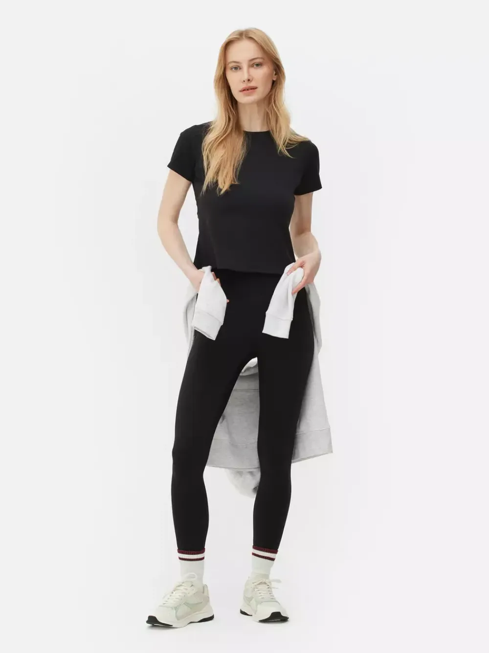 Primark Odzież Domowa I Na Siłownię|Topy I T-Shirty<Miękki T-shirt na siłownię