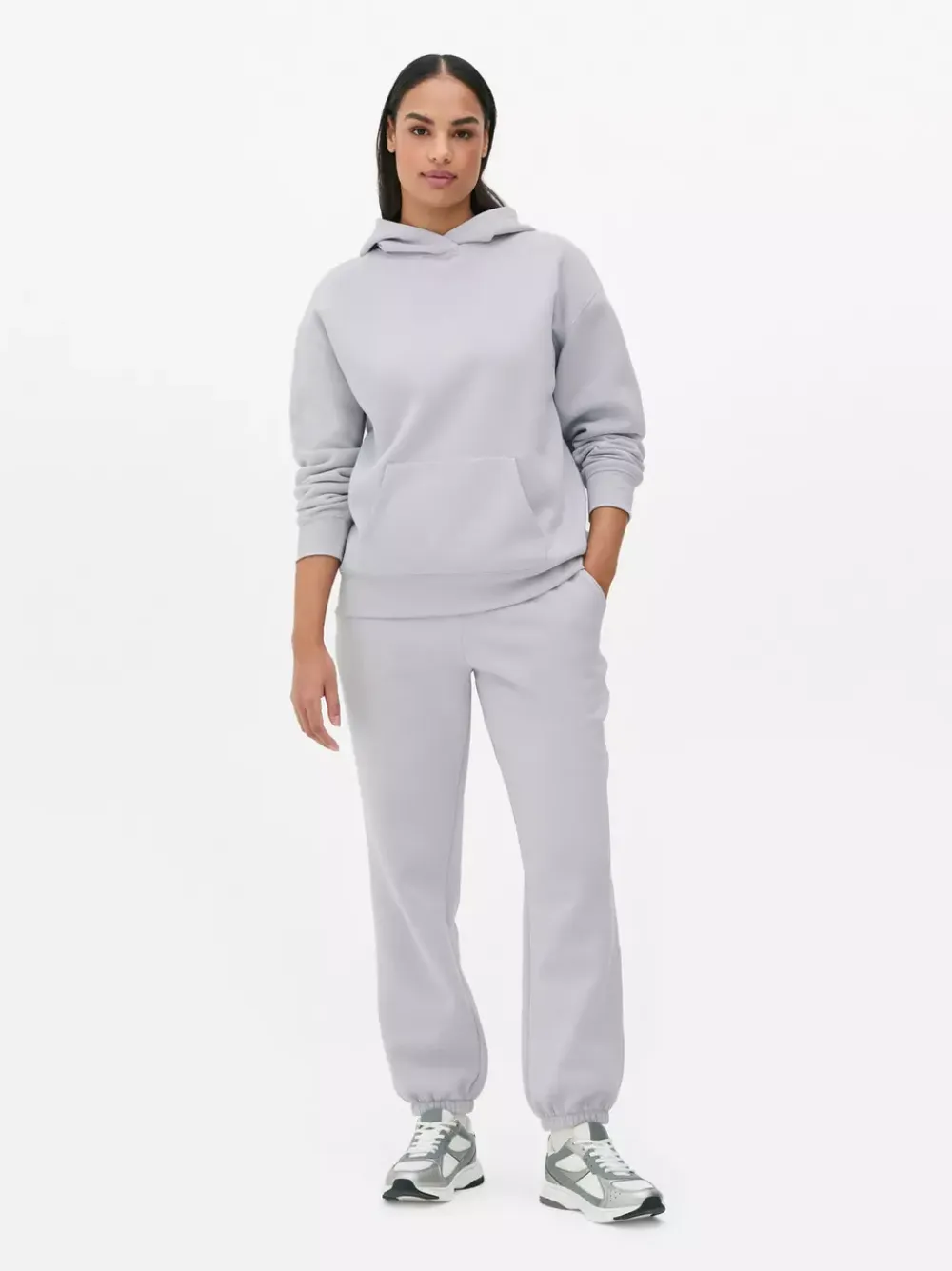 Primark Odzież Domowa I Na Siłownię|Odzież Domowa<Nierozpinana bluza z kapturem Essential od zestawu