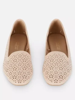Primark Płaskie Buty<Płaskie baleriny ze strasem i laserowymi wycięciami