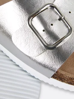 Primark Sandały<Płaskie sandały z pojedynczym paskiem