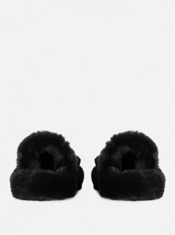 Primark Kapcie<Puszyste kapcie z dwoma paskami