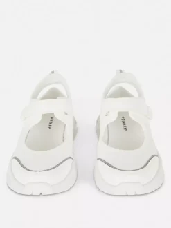 Primark Buty Sportowe|Odzież Domowa I Na Siłownię<Sandały typu Mary Jane na płaskiej platformie