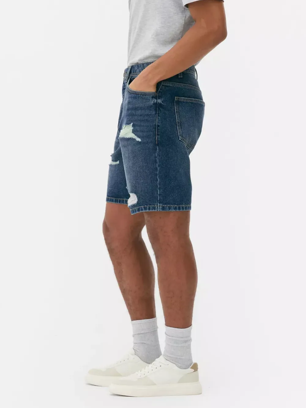 Primark Szorty<Spodenki jeansowe z przetarciami