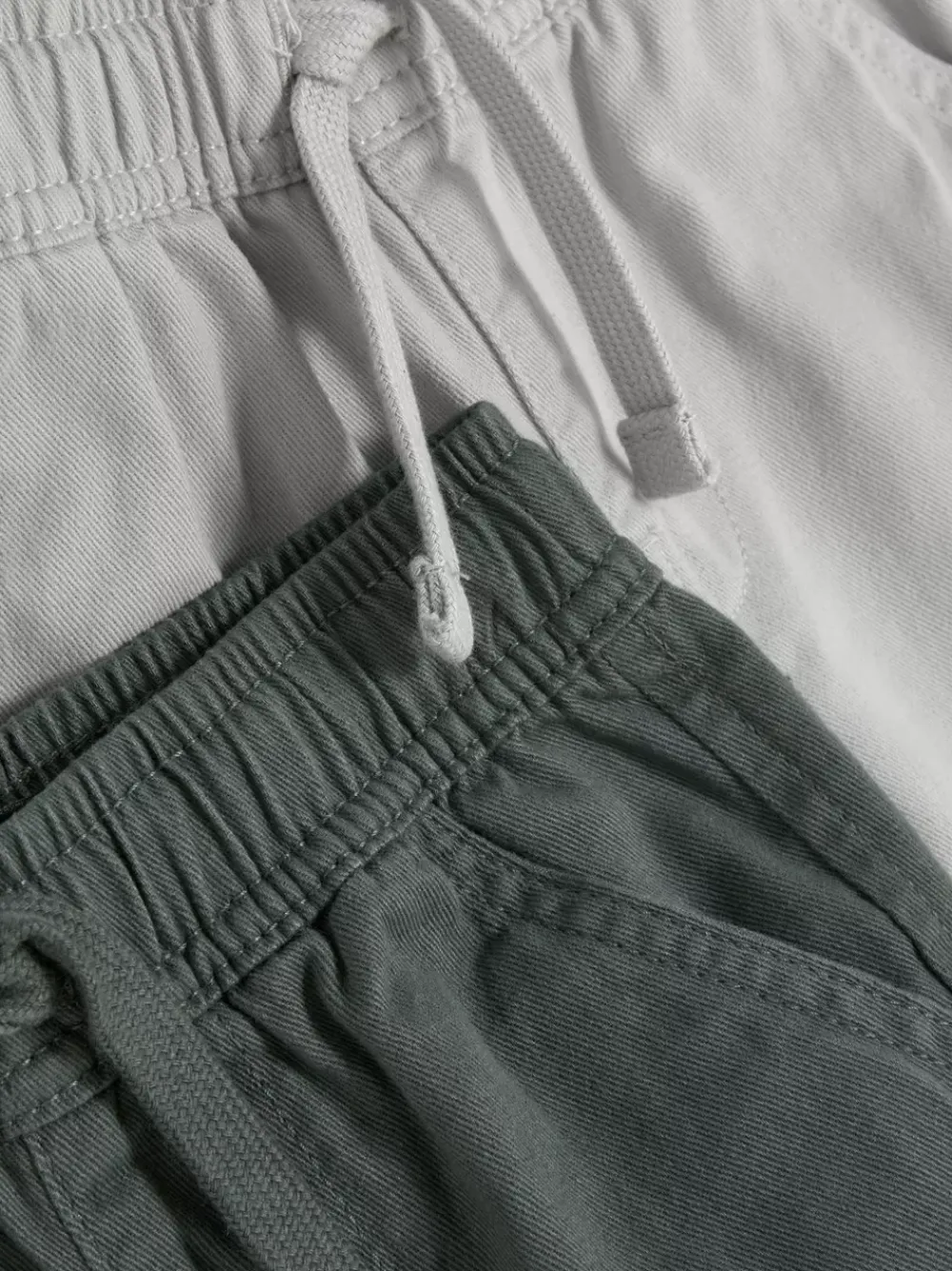 Dzieci Primark Spodnie<Spodnie z nogawkami z tkaniny diagonalnej, 2 pary