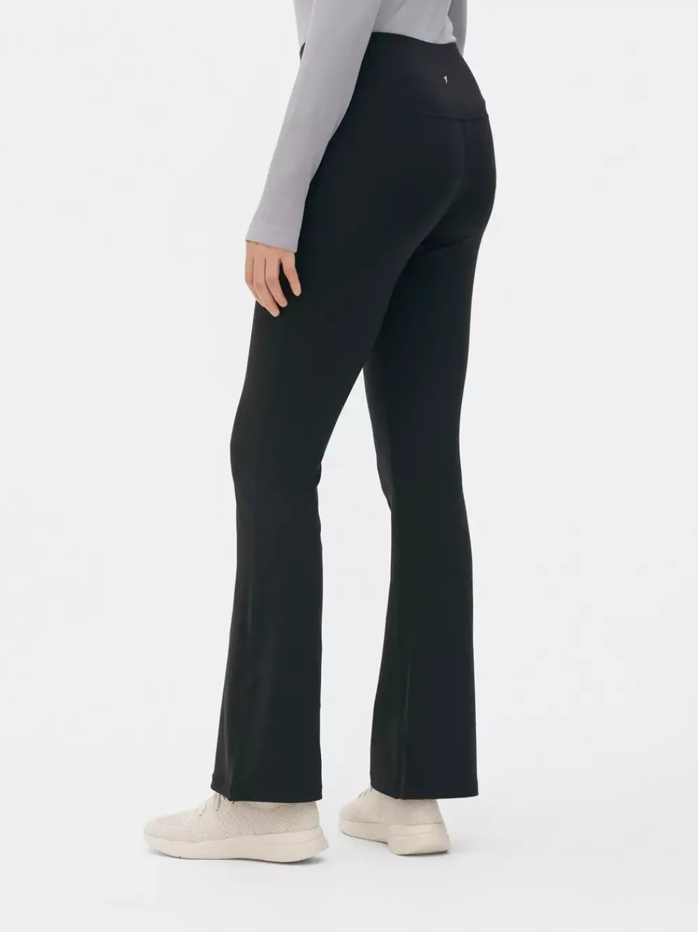 Primark Odzież Domowa I Na Siłownię|Spodnie I Legginsy<Sportowe legginsy z rozkloszowanymi nogawkami