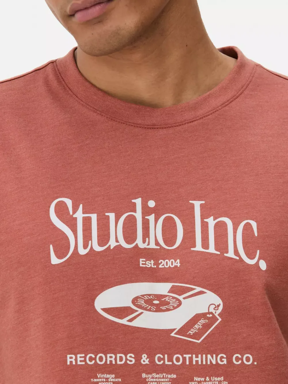 Primark Topy I T-Shirty<„Studio Inc.” T-shirt