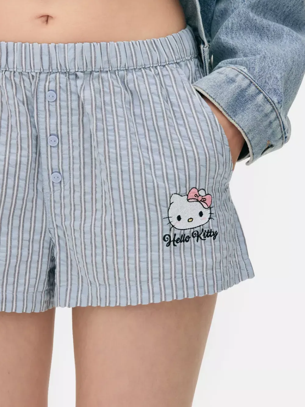 Primark Szorty<Szorty w paski z motywem Hello Kitty