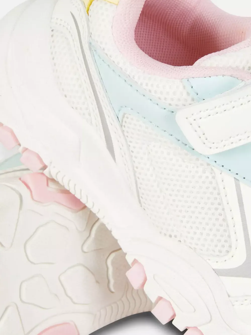 Dzieci Primark Buty Sportowe<Tęczowe buty sportowe z niską cholewką