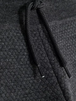 Dzieci Primark Spodnie Dresowe<Teksturowane spodnie dresowe z geometrycznym wzorem