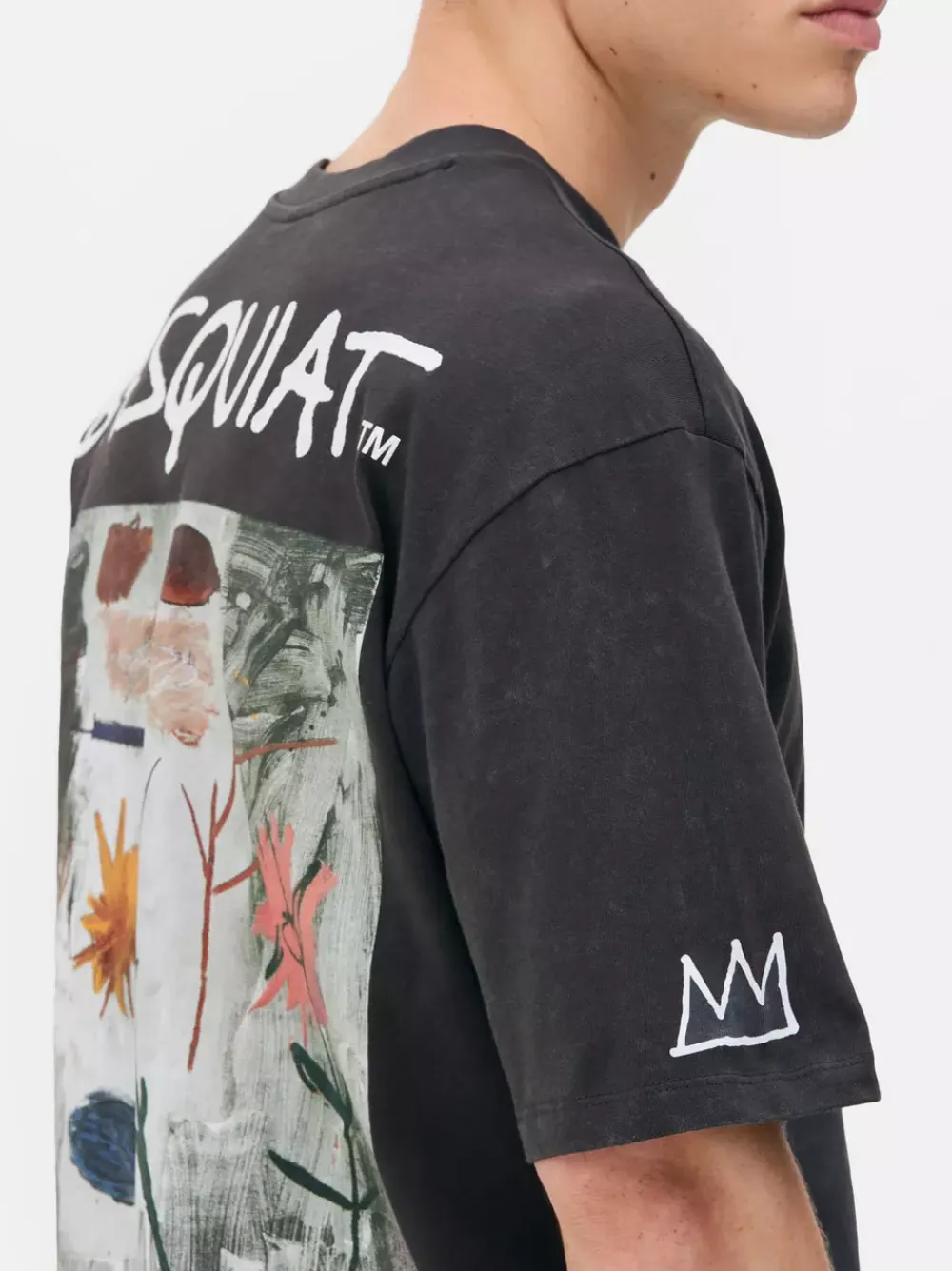 Primark Topy I T-Shirty<T-shirt z efektem sprania i motywem obrazu Basquiata