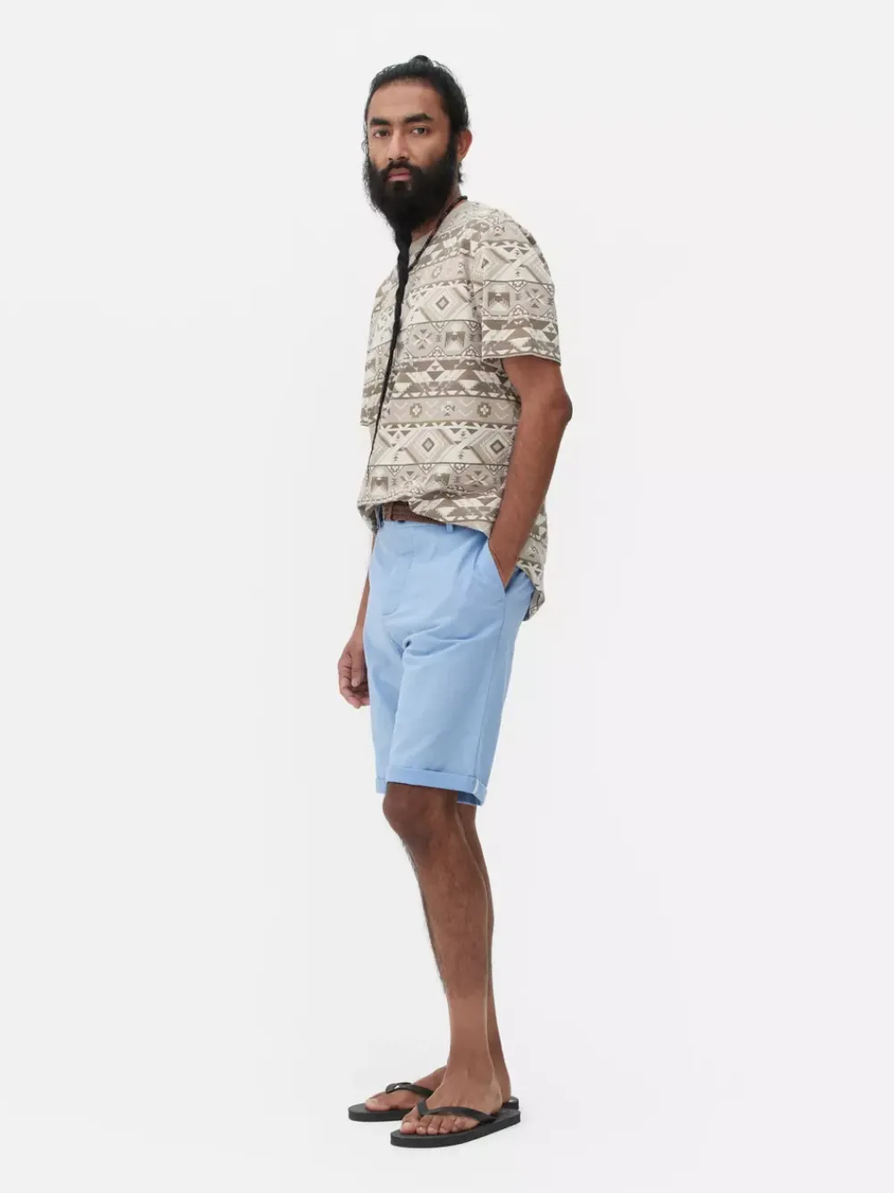 Primark Topy I T-Shirty<T-shirt z geometrycznym nadrukiem