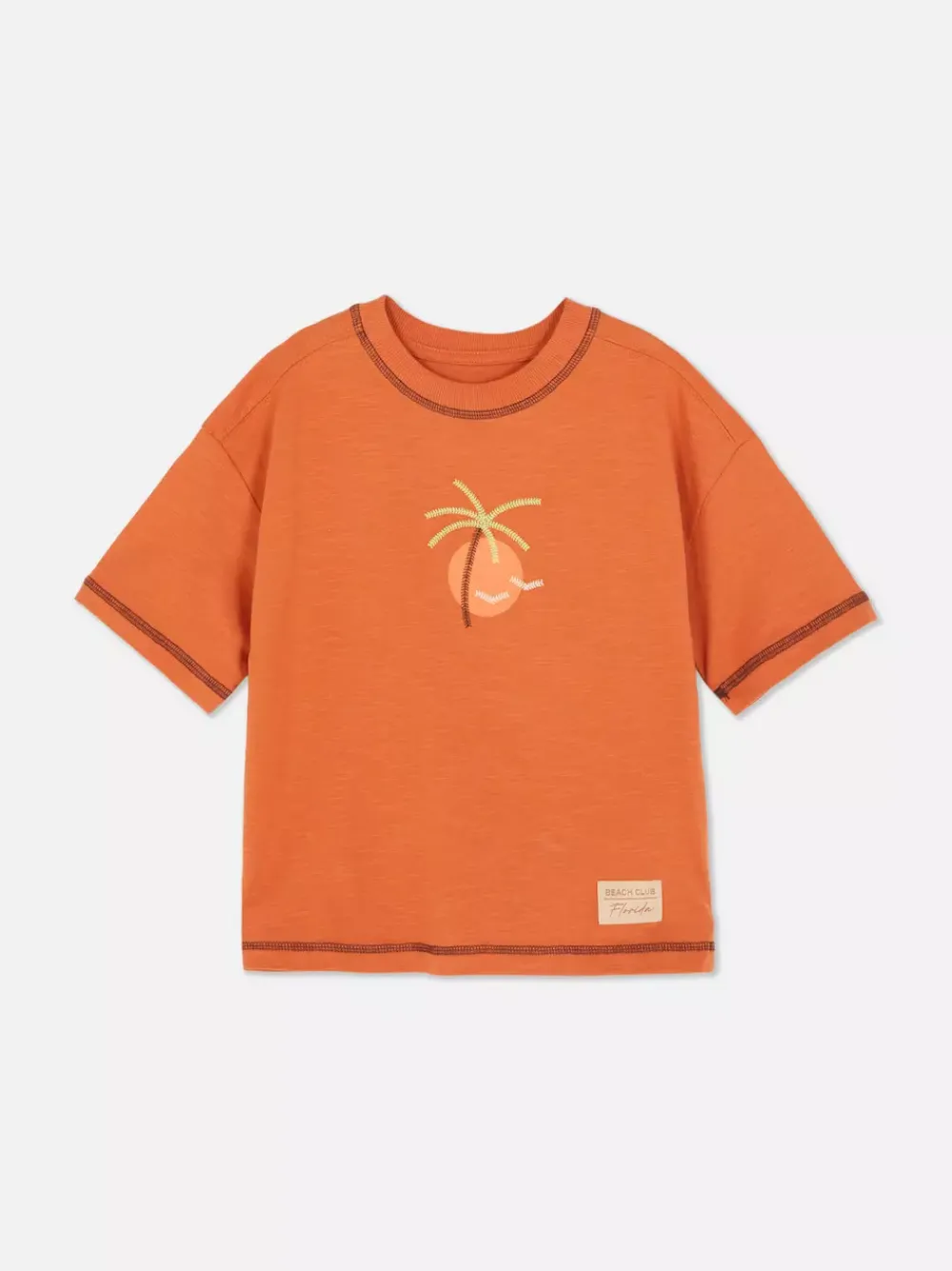 Dzieci Primark Topy I T-Shirty<T-shirt z haftowaną grafiką i kontrastowymi szwami