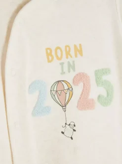 Primark Kaftaniki I Śpioszki<Tuftowane śpioszki z napisem Born in 2025