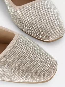 Primark Płaskie Buty<Zdobione szerokie baleriny z kwadratowym noskiem