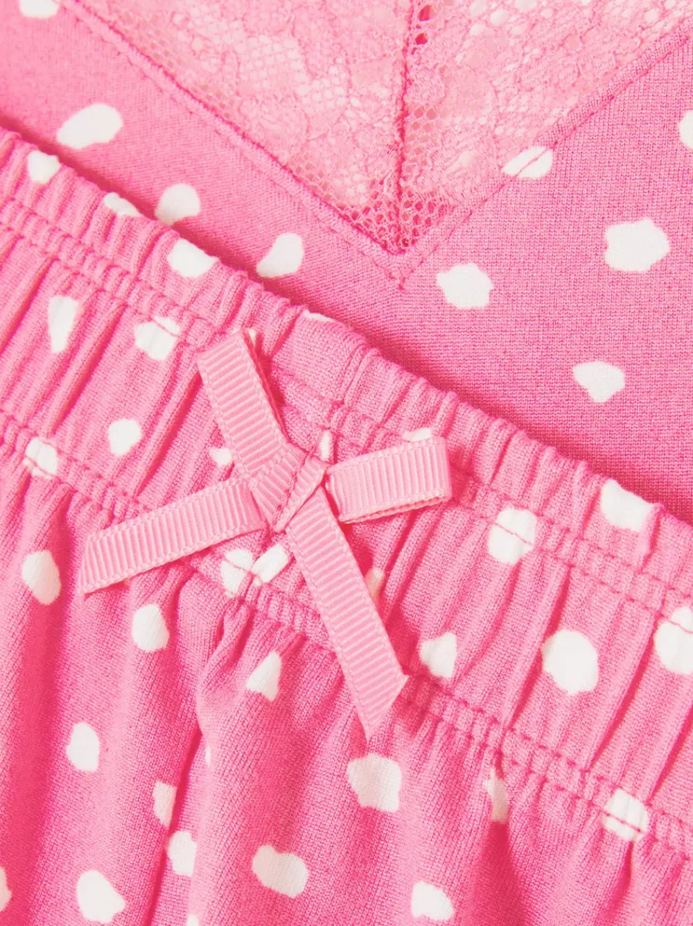 Primark Zestawy Piżamowe<Zestaw piżamy z topem na ramiączkach i szortami z koronkowym wykończeniem